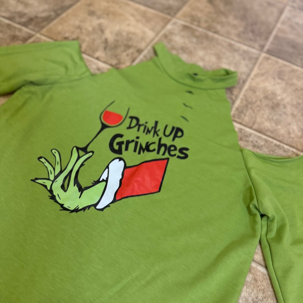 ChicMe Green Drink Up Grinches Cold Shoulder Distressed Top Large SF2673